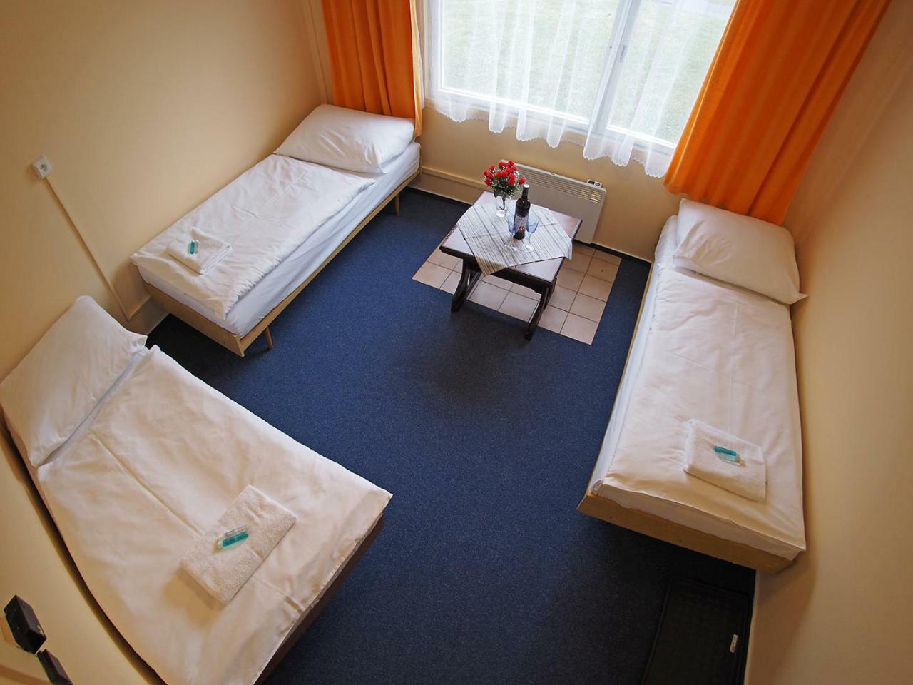 Pod Javorem Velké Karlovice Exterior photo